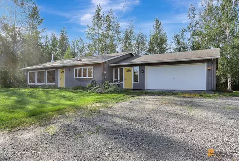 400 W Scheelite Dr, Wasilla, AK 99654