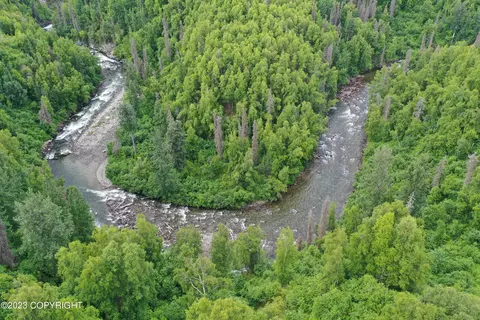 15821 W Willow Fishhook Rd, Willow, AK 99688 photo 3