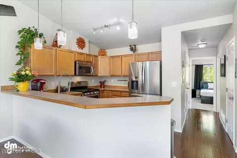 20435 Icefall Dr, Eagle River, AK 99577 photo 9