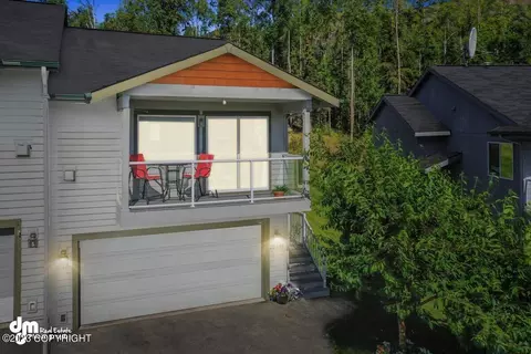 20435 Icefall Dr, Eagle River, AK 99577