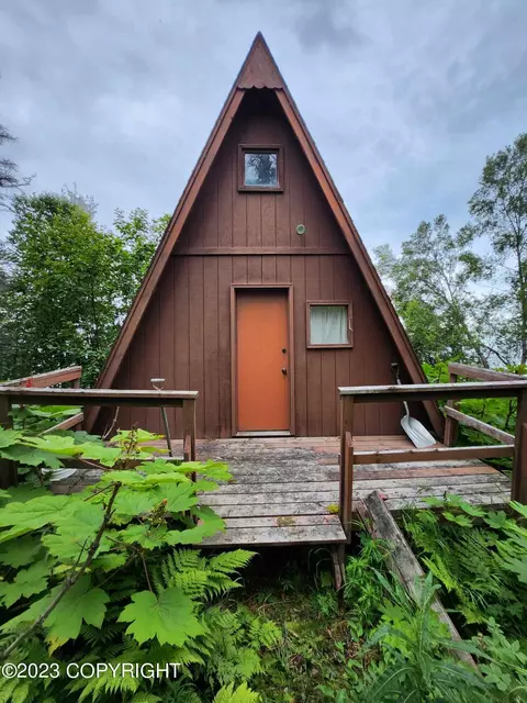 61691 Willow Herb Ln, Kenai, AK 99611