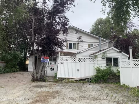 3123 E 42nd Ave, Anchorage, AK 99508