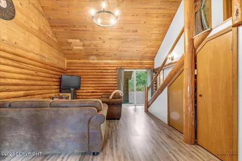 22157 E Grand Ave, Sutton, AK 99674 photo 3