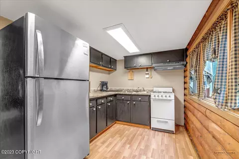 22157 E Grand Ave, Sutton, AK 99674 photo 8