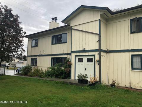 435 Pine St, Anchorage, AK 99508 photo 1