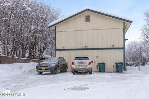 435 Pine St, Anchorage, AK 99508 photo 4