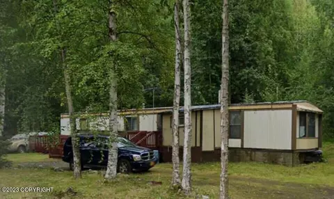 21035 Sparkle Dr, Chugiak, AK 99567 photo 3