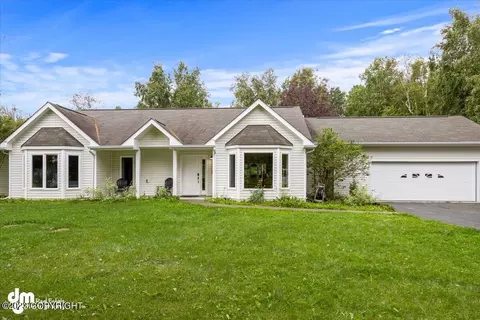 5316 E Hart Lake Loop, Wasilla, AK 99654