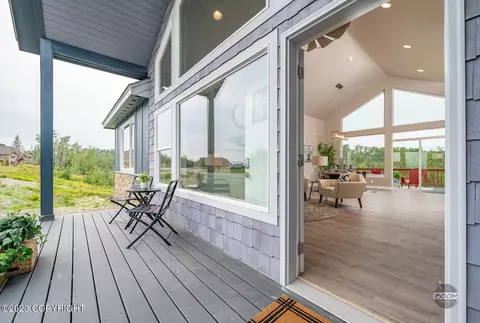 7188 S Hayfield Rd, Wasilla, AK 99623