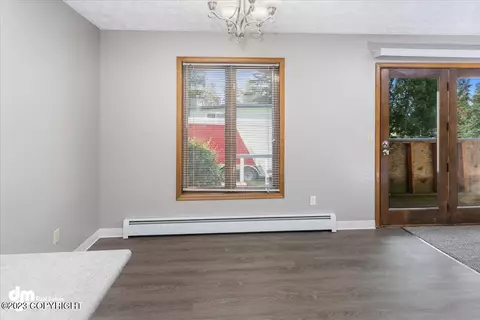 1101 Friendly Ln, Anchorage, AK 99504 photo 9
