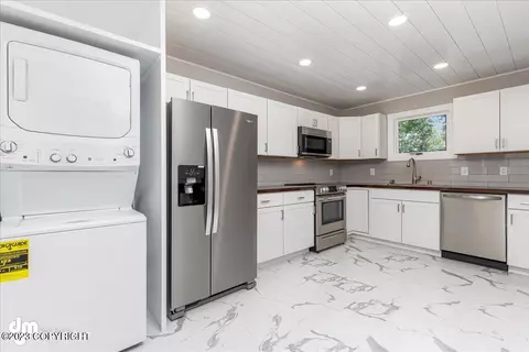 3002 Doris St, Anchorage, AK 99517 photo 9