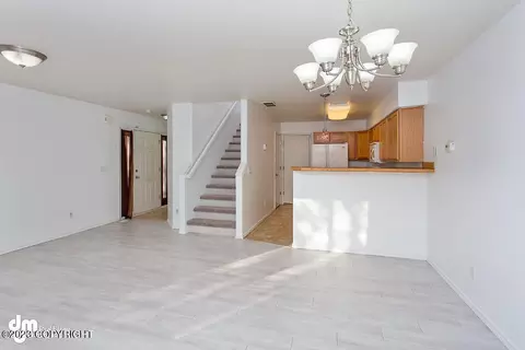 6670 Whispering Loop # B, Anchorage, AK 99504 photo 11