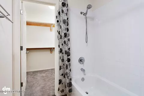 6670 Whispering Loop # B, Anchorage, AK 99504 photo 21