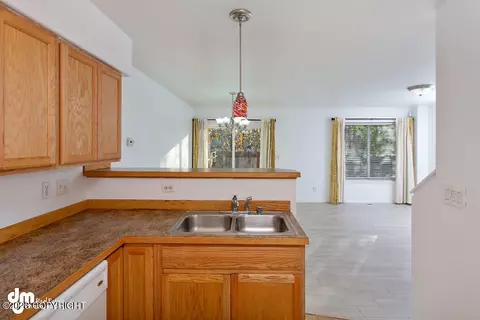 6670 Whispering Loop # B, Anchorage, AK 99504 photo 7