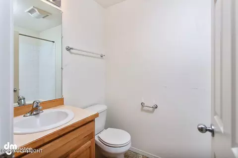 6670 Whispering Loop # B, Anchorage, AK 99504 photo 12