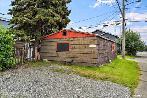 500 E 13th Ave, Anchorage, AK 99501 photo 5