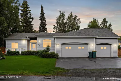 2215 E Klatt Rd, Anchorage, AK 99516