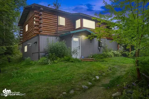 7130 Patricia Anne Cir, Palmer, AK 99645