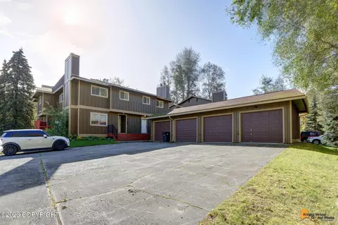 3811 Lunar Dr # 3D, Anchorage, AK 99504
