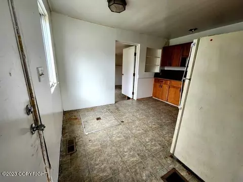3941 E 9th Ave, Anchorage, AK 99508 photo 3