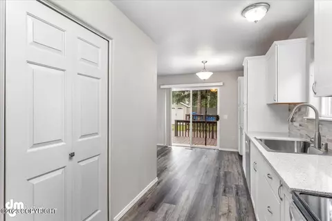 1530 Thuja Ave, Anchorage, AK 99507 photo 17