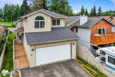 1530 Thuja Ave, Anchorage, AK 99507 photo 2