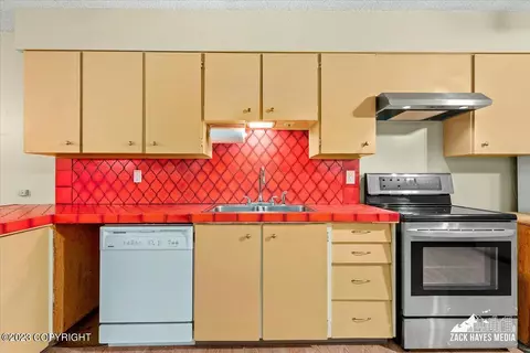 12606 Iris Way, Eagle River, AK 99577 photo 15