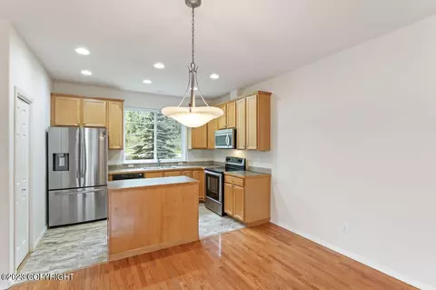 20101 Riverside Dr, Eagle River, AK 99577 photo 8