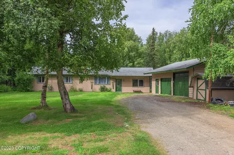 5550 N Talgach View Dr, Wasilla, AK 99654