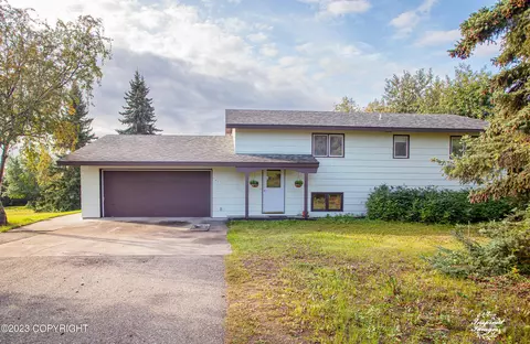 945 Vide Way, Fairbanks, AK 99712