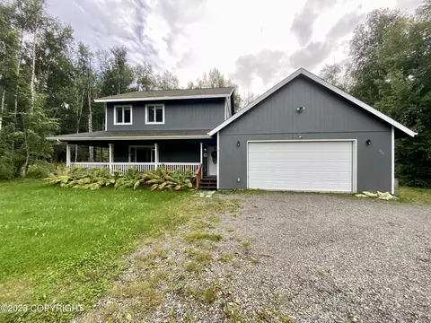 196 E Foxtail Cir, Wasilla, AK 99654