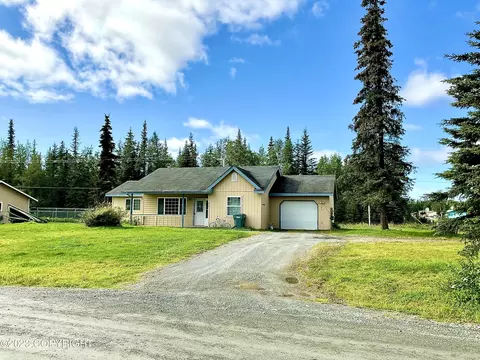 489 Roy Way, Kenai, AK 99611