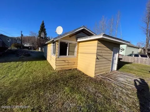 436 Patsy St, Anchorage, AK 99504 photo 3