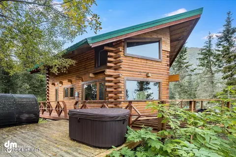 4717 Birdsong Dr, Eagle River, AK 99577 photo 3