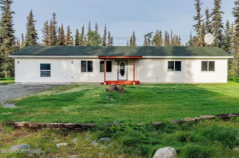 35725 Fern Forest St, Soldotna, AK 99669