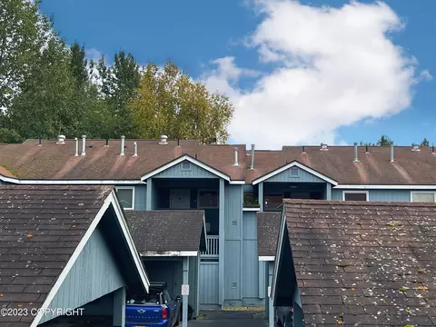 10229 Jamestown Dr # 606, Anchorage, AK 99507