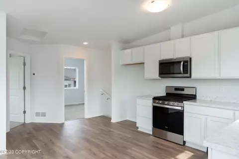 1207 E 16th Ave, Anchorage, AK 99501 photo 23