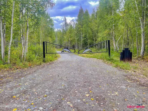 15882 E Angler Dr, Willow, AK 99688 photo 4