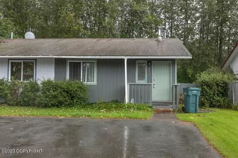 3240 Travis Ln, Anchorage, AK 99507