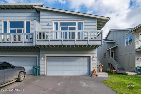 336 Skwentna Dr, Anchorage, AK 99504