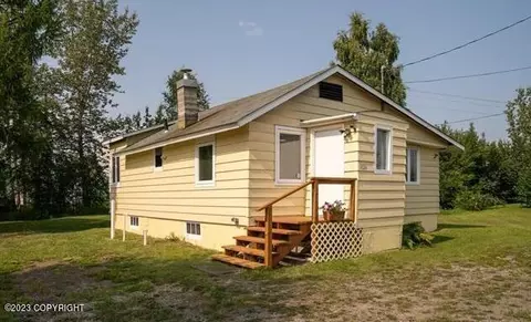 1024 Carlas Way, Fairbanks, AK 99701