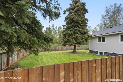 835 Irwin St, Anchorage, AK 99508 photo 35