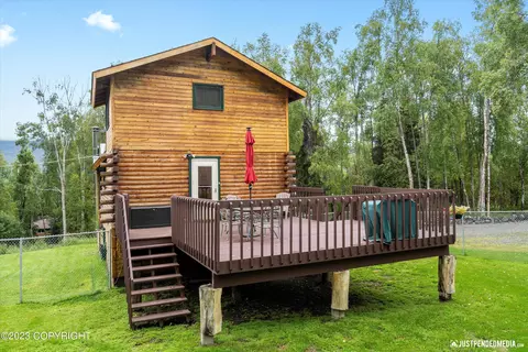 21211 Running Brook Cir, Eagle River, AK 99577 photo 5