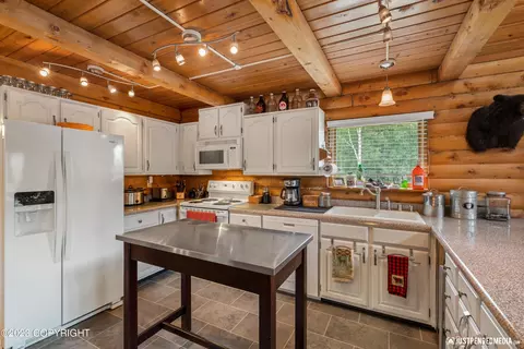 21211 Running Brook Cir, Eagle River, AK 99577 photo 19