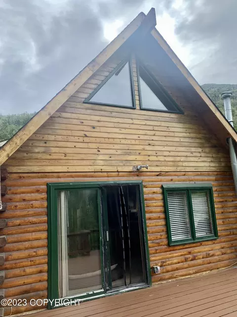 21211 Running Brook Cir, Eagle River, AK 99577 photo 38
