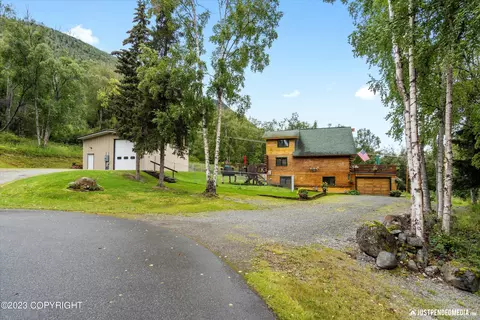 21211 Running Brook Cir, Eagle River, AK 99577