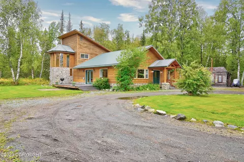 1360 Muskrat Way, Kenai, AK 99611