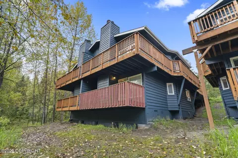 2601 Lahonda Dr, Anchorage, AK 99517