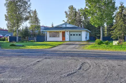 1806 Brannigan Cir, Kenai, AK 99611
