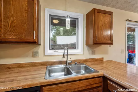 16309 Farm Ave, Eagle River, AK 99577 photo 14